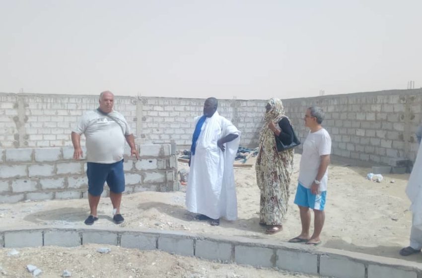  عمدة بلدية الرياض الدكتور عبدالله ولد إدريس يتفقد إنجاز مشروع موجه للشباب